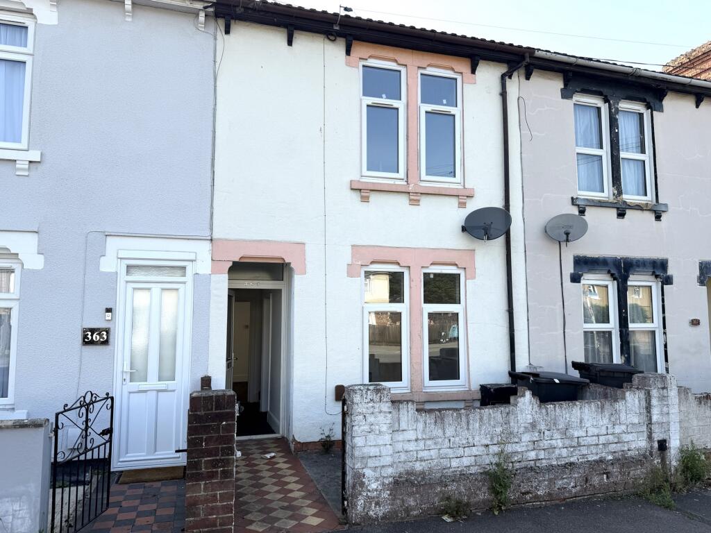 2 bed Mid Terraced House for rent in Swindon. From Gatekeeper - Swindon