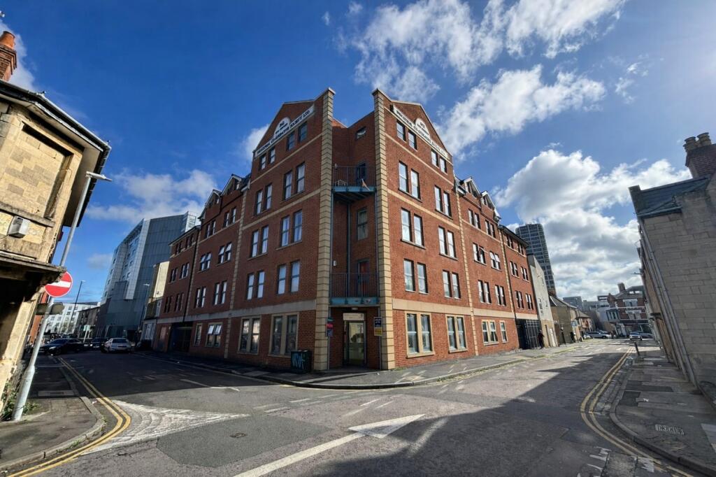 2 bed Apartment for rent in Swindon. From Gatekeeper - Swindon