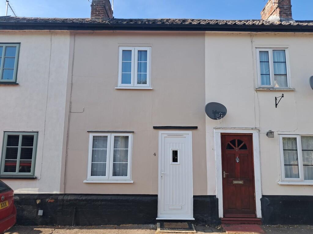 2 bed Mid Terraced House for rent in Eye. From GD Estates - Bury St Edmunds