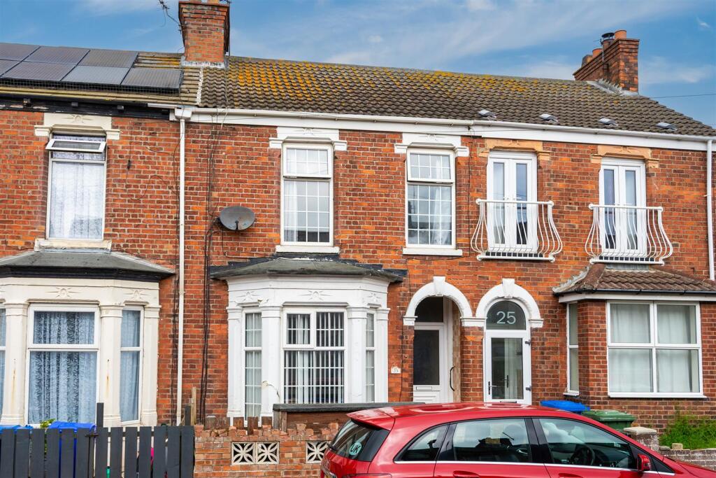 3 bed Mid Terraced House for rent in Withernsea. From Goodwin Fox - Withernsea 3 bed Mid Terraced House for rent in Withernsea. From Goodwin Fox - Withernsea