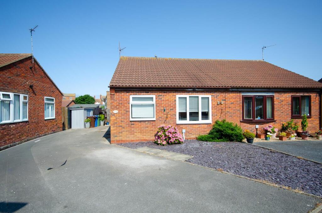 2 bed Semi-detached bungalow for rent in Withernsea. From Goodwin Fox - Withernsea