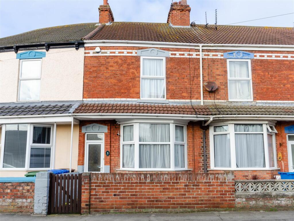 2 bed Mid Terraced House for rent in Withernsea. From Goodwin Fox - Withernsea 2 bed Mid Terraced House for rent in Withernsea. From Goodwin Fox - Withernsea