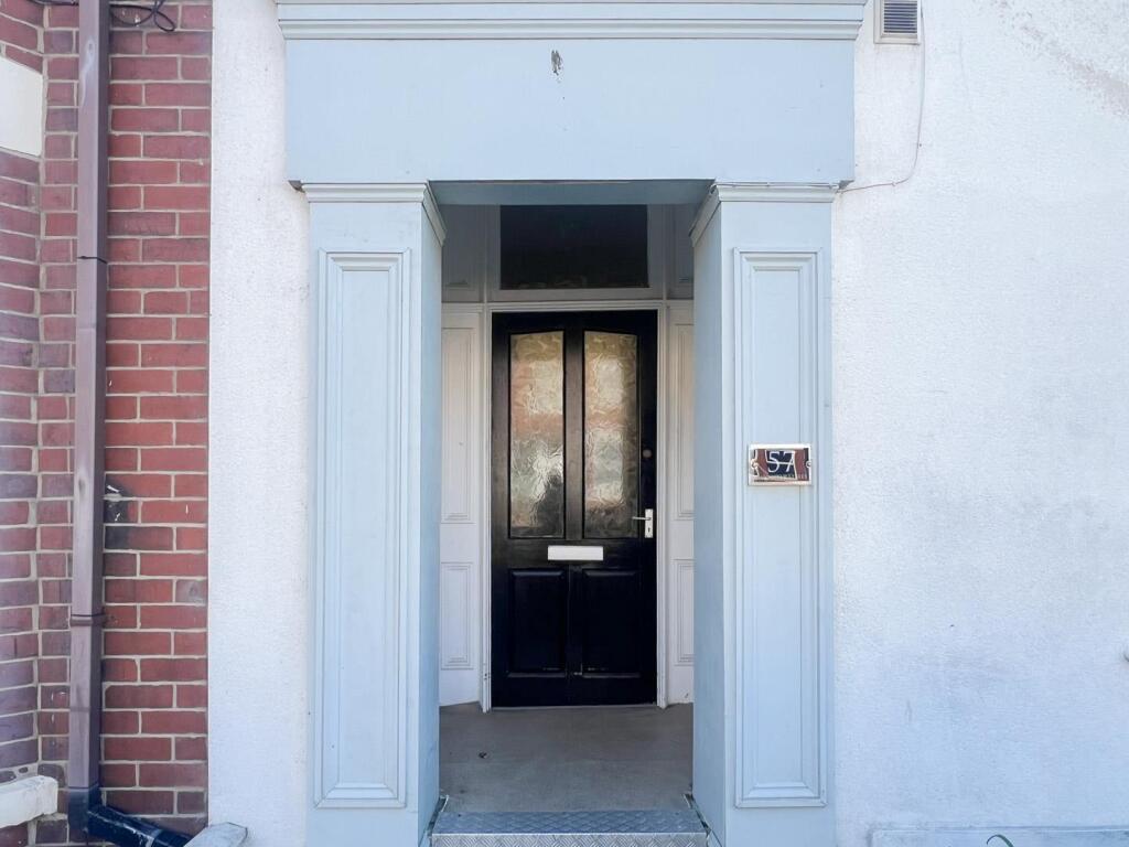 2 bed 1st Floor Flat for rent in Withernsea. From Goodwin Fox - Withernsea 2 bed 1st Floor Flat for rent in Withernsea. From Goodwin Fox - Withernsea