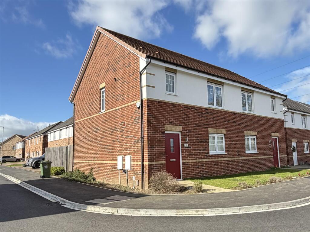 3 bed Detached for rent in . From Gowland White - Yarm