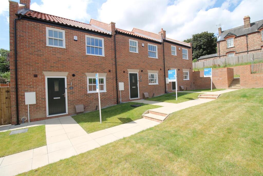 2 bed End of Terrace for rent in Yarm. From Gowland White - Yarm