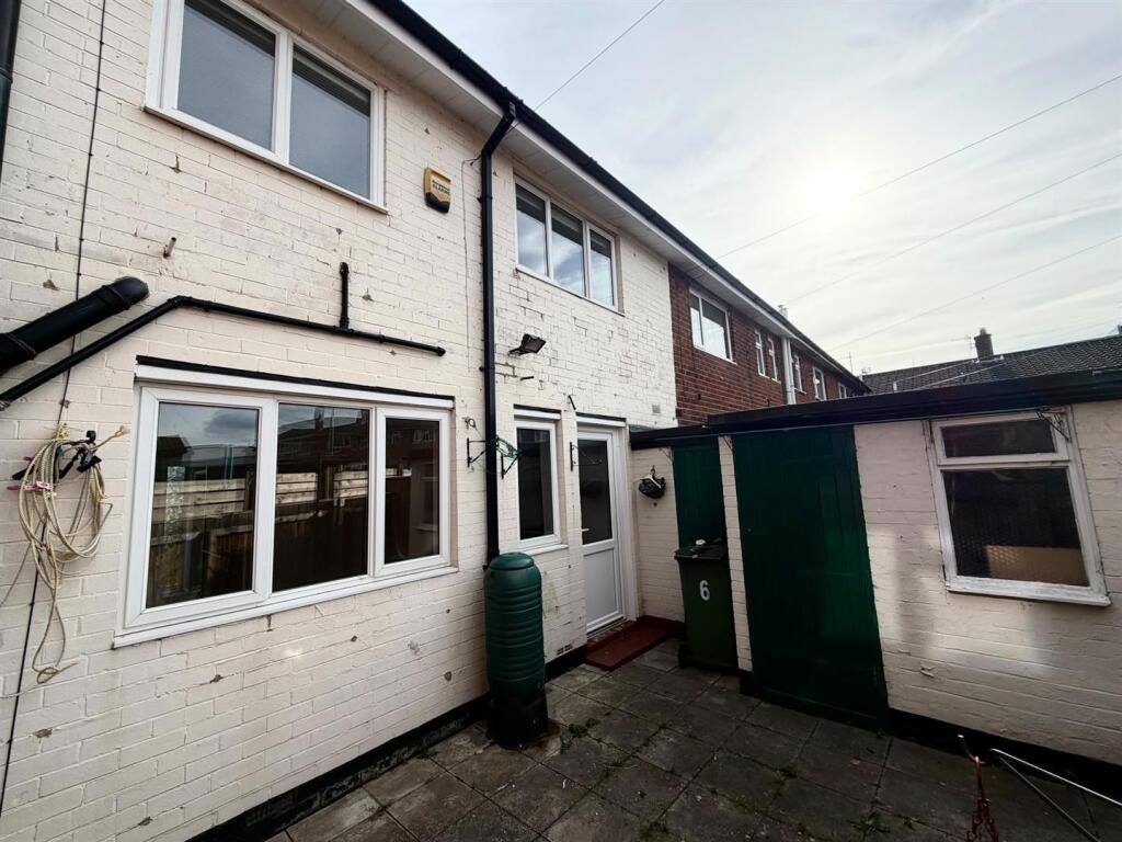 3 bed Mid Terraced House for rent in Stockton-on-Tees. From Gowland White - Yarm 3 bed Mid Terraced House for rent in Stockton-on-Tees. From Gowland White - Yarm