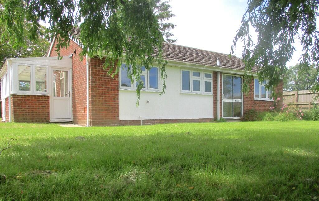 3 bed Detached bungalow for rent in Dyer's End. From Gray & Co - Great Bardfield