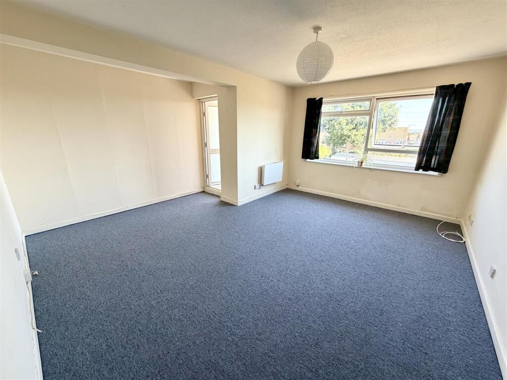 2 bed 1st Floor Flat for rent in Poole. From Greys Estate Agents - Upton 2 bed 1st Floor Flat for rent in Poole. From Greys Estate Agents - Upton