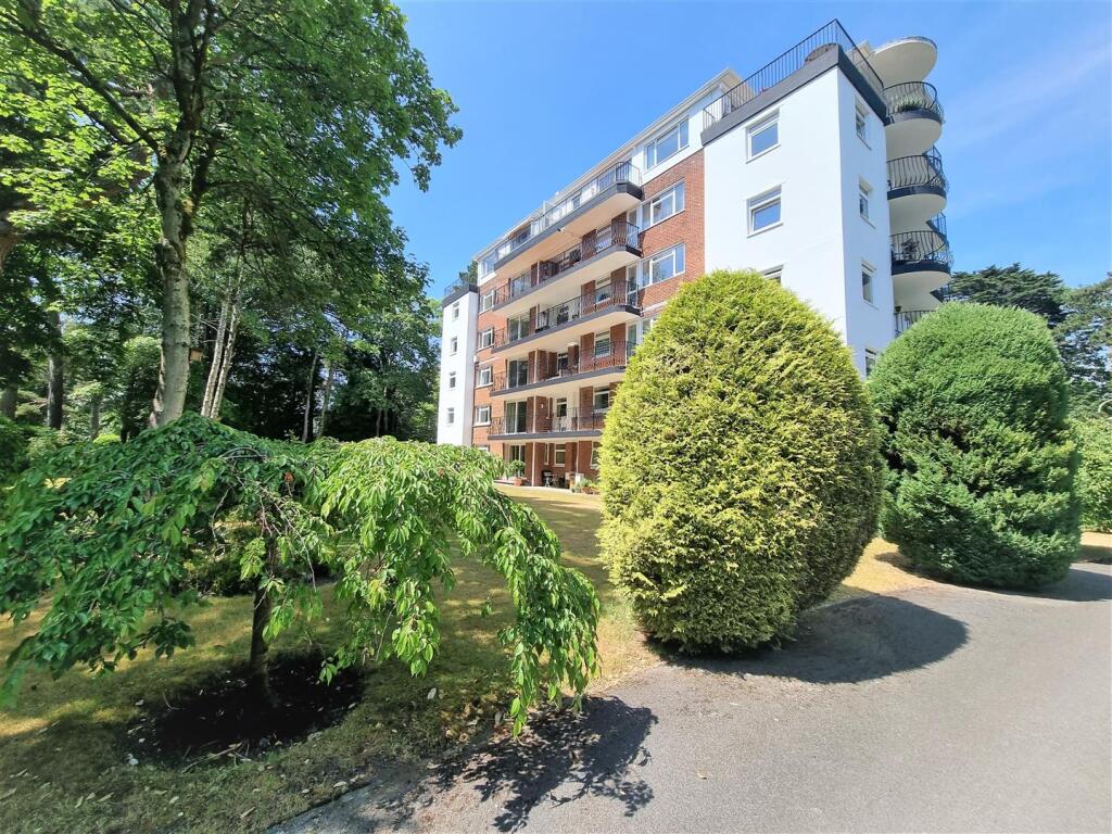 2 bed Apartment for rent in Bournemouth. From Greys Estate and Letting Agents - Poole