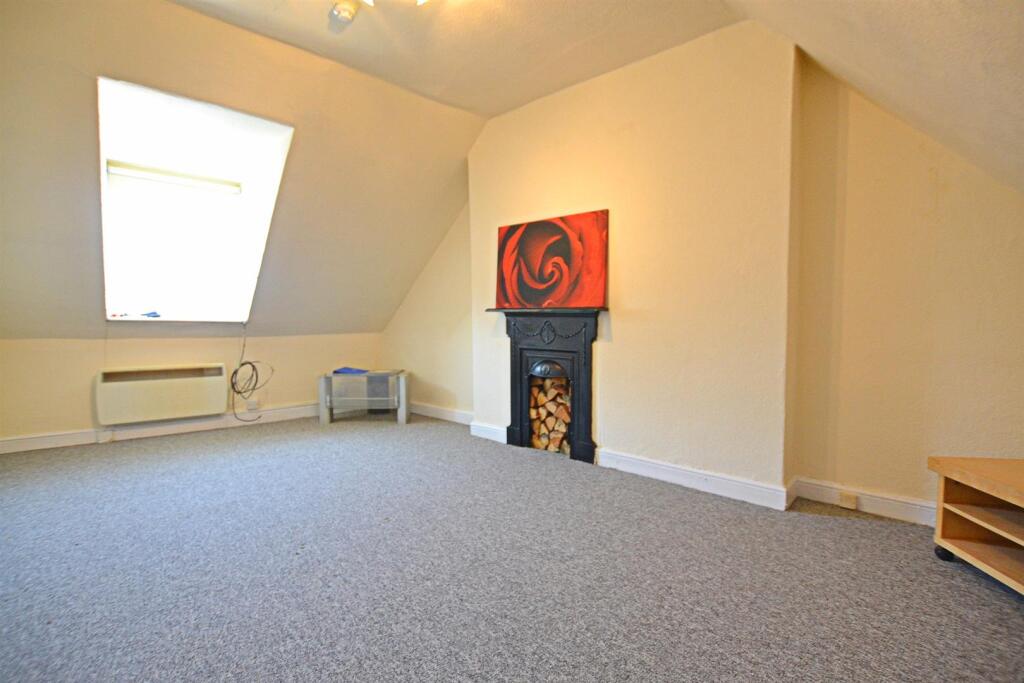 1 bed Annexe for rent in Poole. From Greys Estate and Letting Agents - Poole 1 bed Annexe for rent in Poole. From Greys Estate and Letting Agents - Poole
