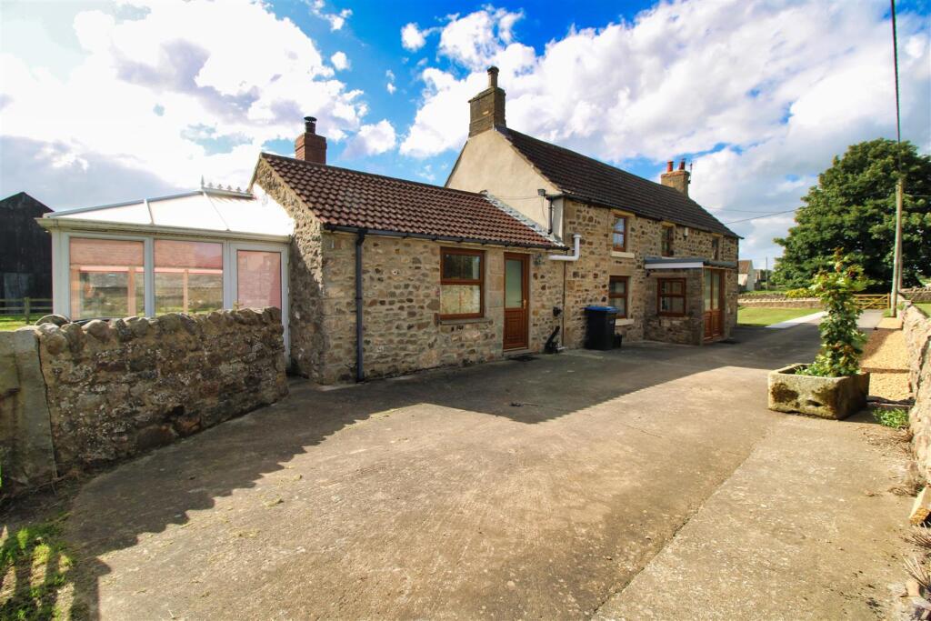 3 bed Detached for rent in Darlington. From GSC Grays - Farm Agency