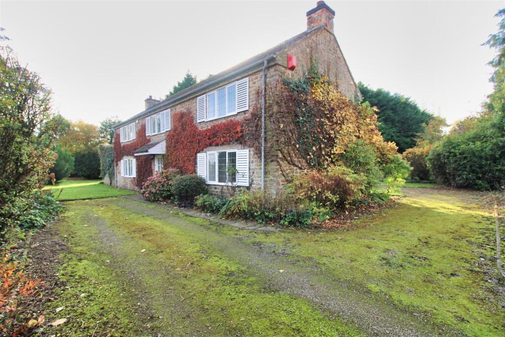 3 bed Detached for rent in Catterick. From GSC Grays - Farm Agency 3 bed Detached for rent in Catterick. From GSC Grays - Farm Agency