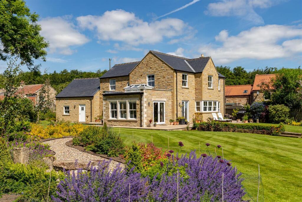 4 bed Detached for rent in Staindrop. From GSC Grays - Farm Agency 4 bed Detached for rent in Staindrop. From GSC Grays - Farm Agency
