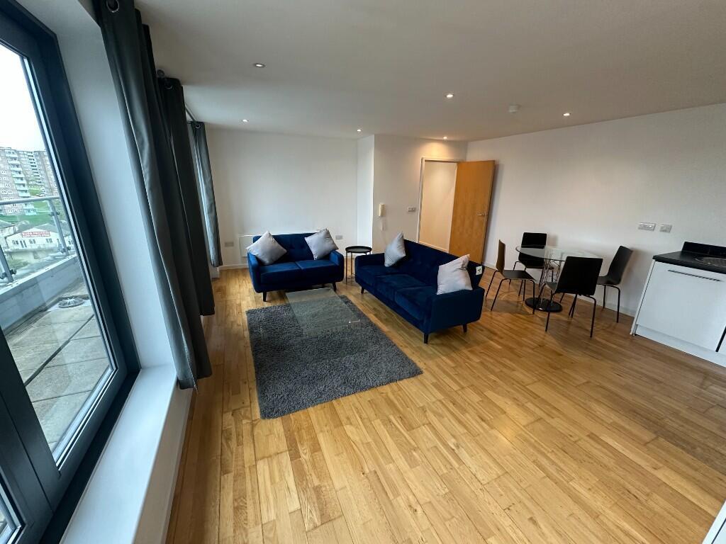 2 bed Penthouse for rent in Leeds. From Habito Living - Mabgate