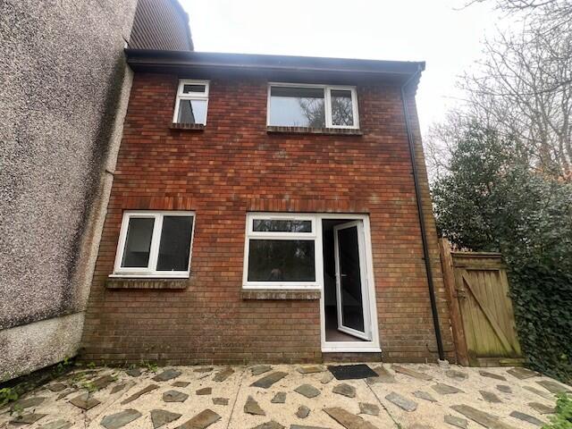 1 bed Detached for rent in Honiton. From Hall & Scott - Ottery St. Mary