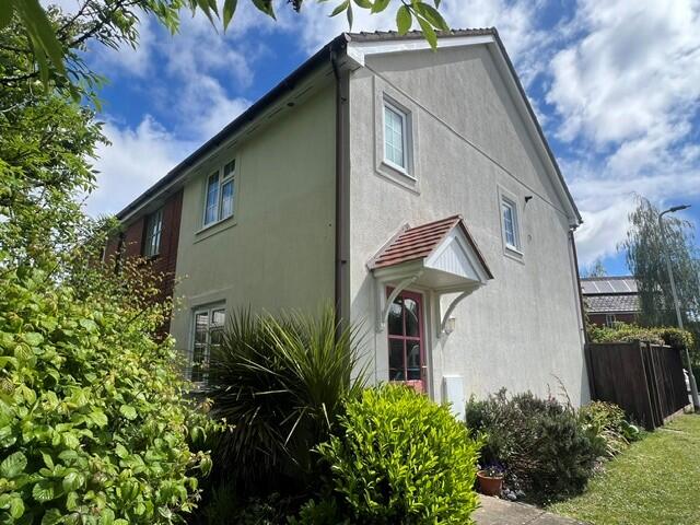 2 bed End of Terrace for rent in Whimple. From Hall & Scott - Ottery St. Mary