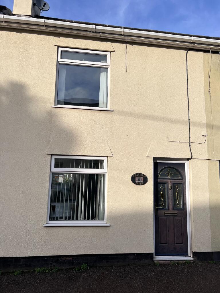 4 bed Mid Terraced House for rent in Ottery St Mary. From Hall & Scott - Ottery St. Mary