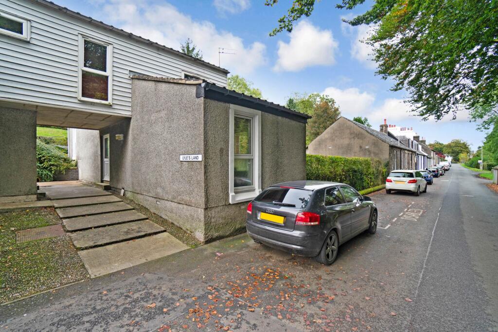 1 bed Apartment for rent in Houston. From Hames Estates - Kilmacolm