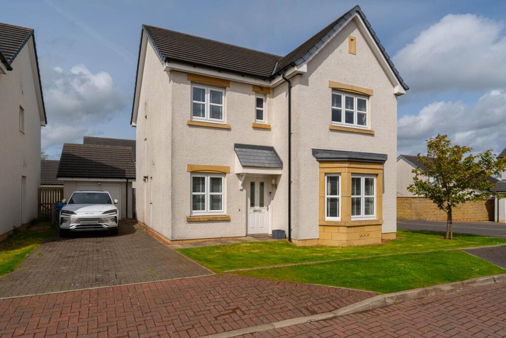 4 bed Detached for rent in Barrhead. From Hames Estates - Kilmacolm