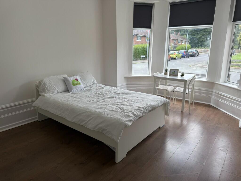 4 bed Studio for rent in Brindle Heath. From Happy Homes UK Ltd - Manchester