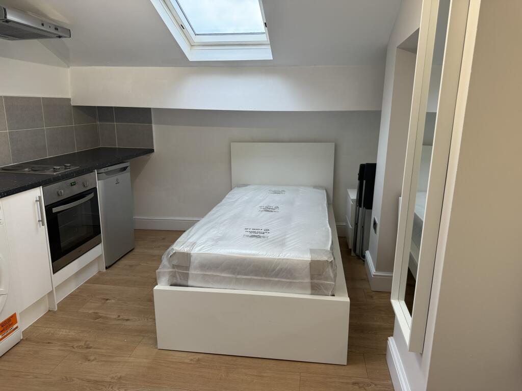 0 bed Studio for rent in BrindleHeath. From Happy Homes UK Ltd - Manchester 0 bed Studio for rent in BrindleHeath. From Happy Homes UK Ltd - Manchester