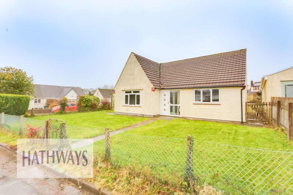 2 bed Detached bungalow for rent in Cwmbran. From Hathways Estate Agents - Cwmbran 2 bed Detached bungalow for rent in Cwmbran. From Hathways Estate Agents - Cwmbran