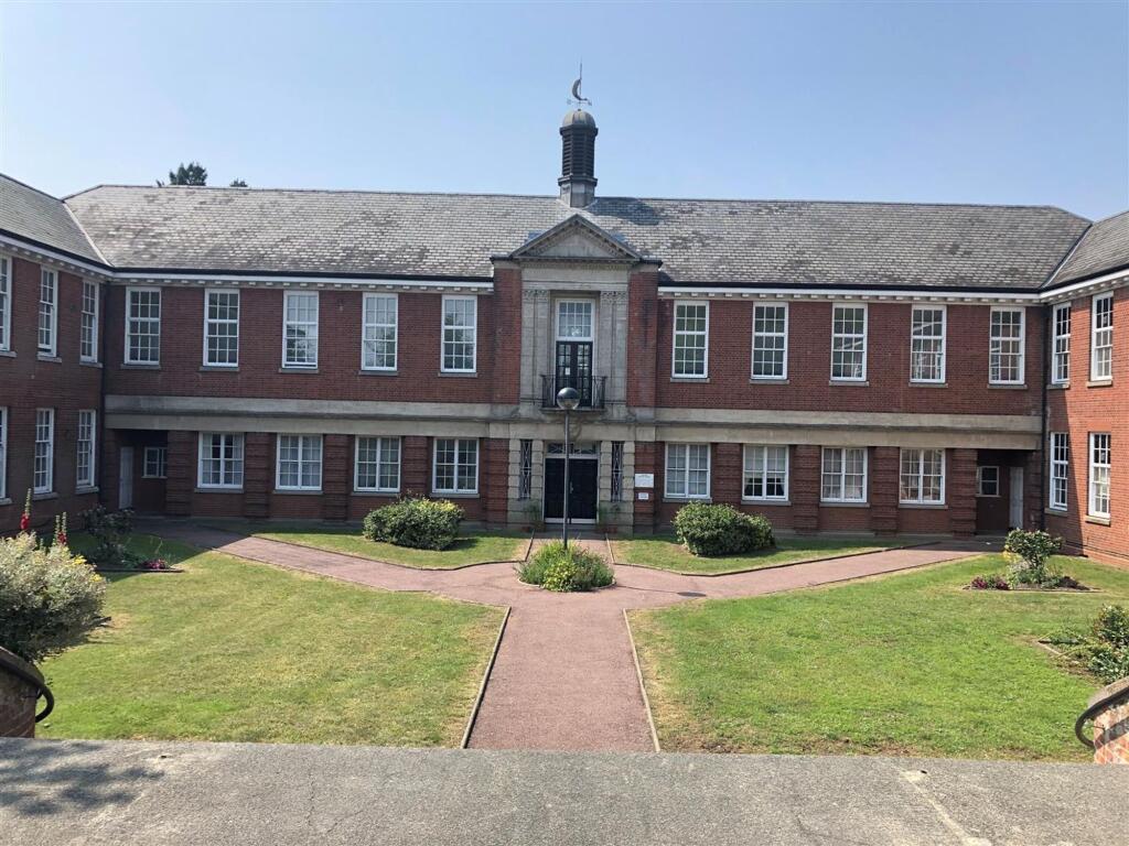 1 bed 1st Floor Flat for rent in Shotley Gate. From Haydn Jacks Ltd - Rendlesham 1 bed 1st Floor Flat for rent in Shotley Gate. From Haydn Jacks Ltd - Rendlesham