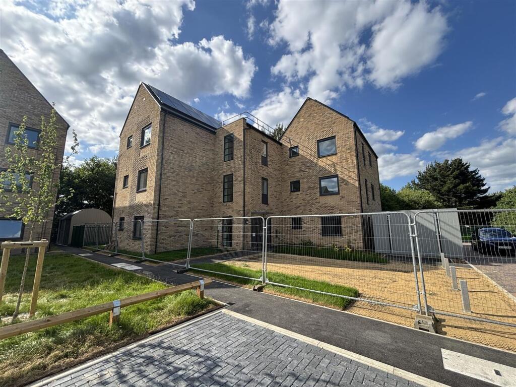 1 bed 1st Floor Flat for rent in Ipswich. From Haydn Jacks Ltd - Rendlesham