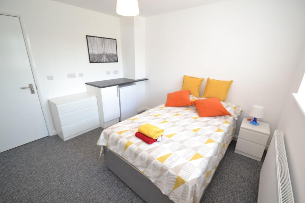 1 bed HMO for rent in Corby. From Henderson Connellan - Corby