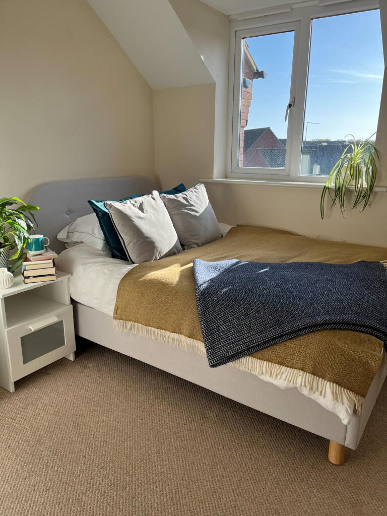 1 bed HMO for rent in Corby. From Henderson Connellan - Corby