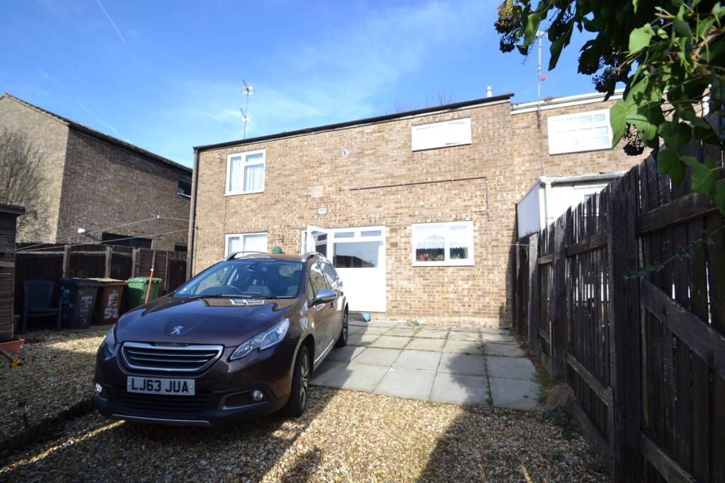 3 bed Mid Terraced House for rent in Corby. From Henderson Connellan - Corby
