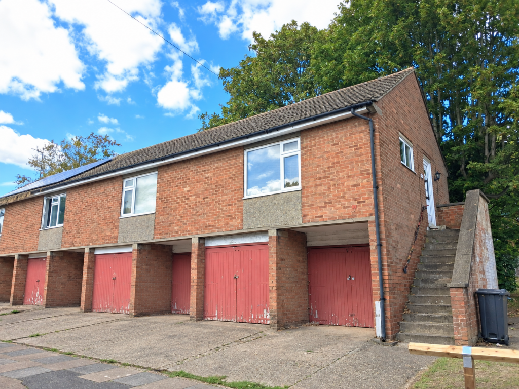 2 bed Annexe for rent in Corby. From Henderson Connellan - Corby 2 bed Annexe for rent in Corby. From Henderson Connellan - Corby