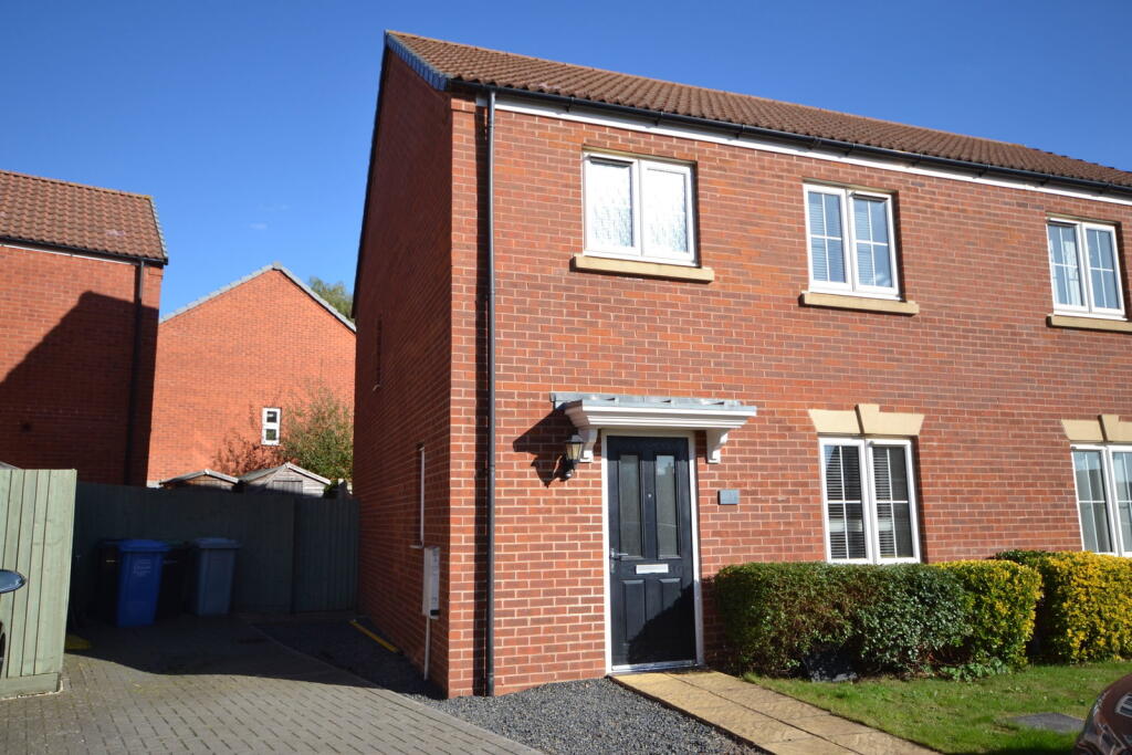 3 bed Semi Detached for rent in Burton Latimer. From Henderson Connellan - Kettering