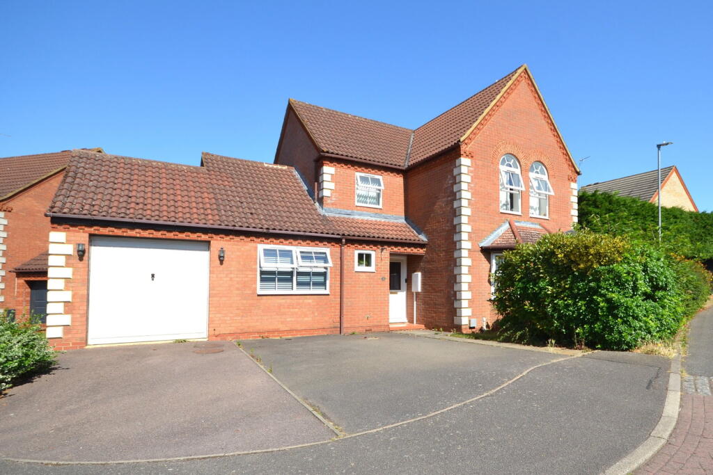 4 bed Detached for rent in Burton Latimer. From Henderson Connellan - Kettering 4 bed Detached for rent in Burton Latimer. From Henderson Connellan - Kettering