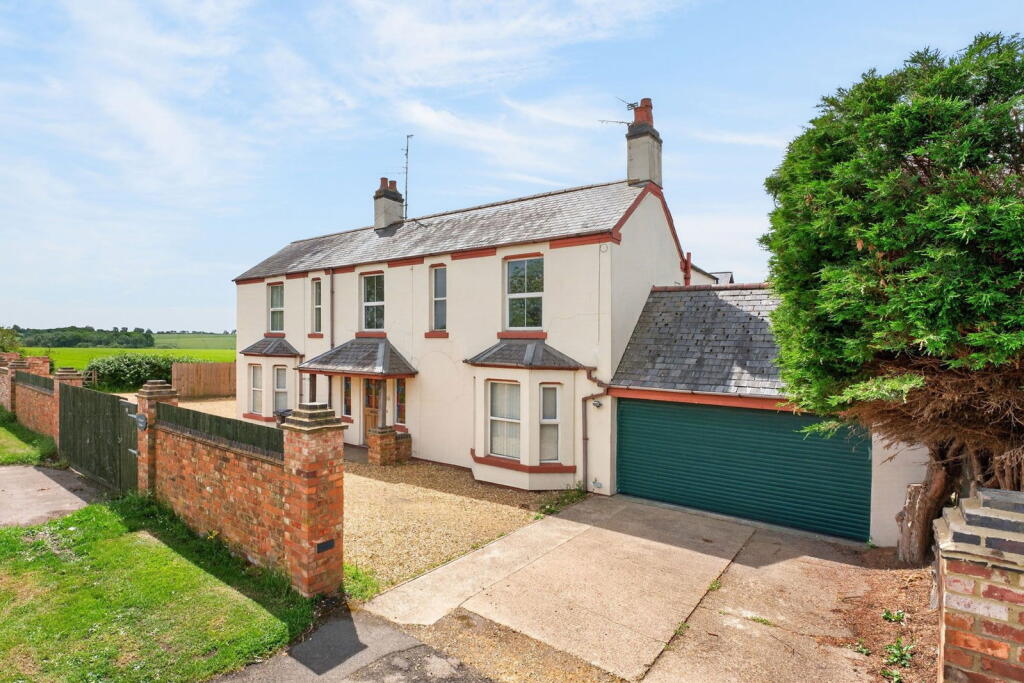 6 bed Detached for rent in Isham. From Henderson Connellan - Kettering