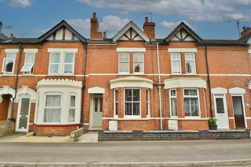 2 bed Mid Terraced House for rent in Market Harborough. From Henderson Connellan - Market Harborough 2 bed Mid Terraced House for rent in Market Harborough. From Henderson Connellan - Market Harborough