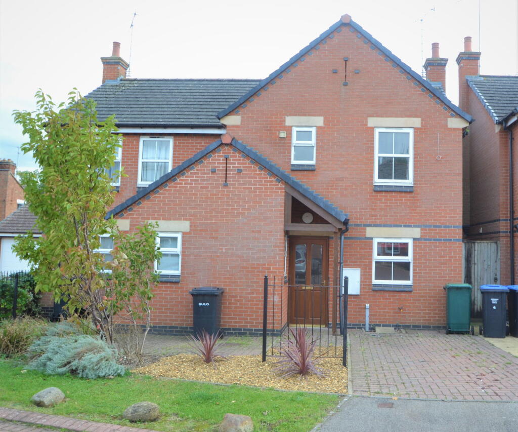 3 bed Semi Detached for rent in Market Harborough. From Henderson Connellan - Market Harborough