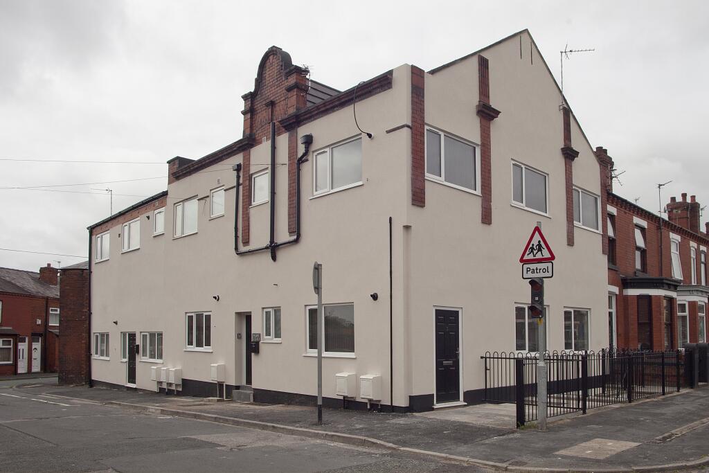 1 bed 1st Floor Flat for rent in Crooke. From HG Premier Lettings - Wigan