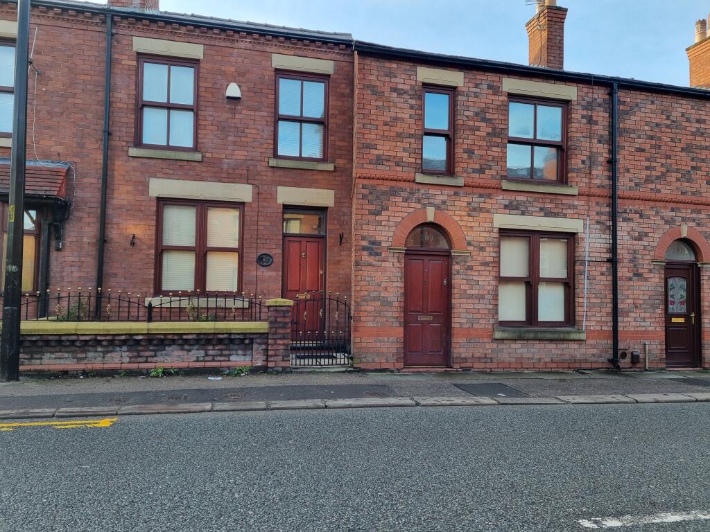 2 bed Detached for rent in Crankwood. From HG Premier Lettings - Wigan