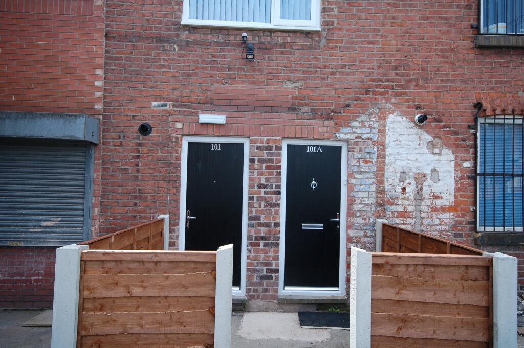 1 bed 1st Floor Flat for rent in Swinton. From HG Premier Lettings - Wigan