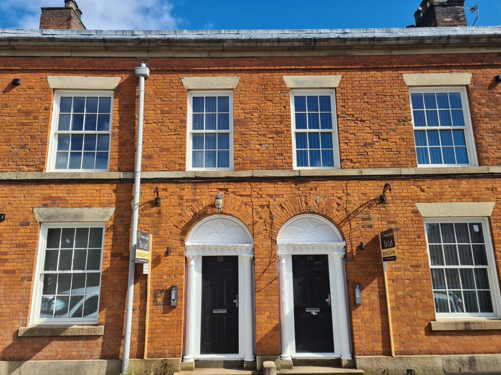 4 bed Studio for rent in Bury. From HG Premier Lettings - Wigan