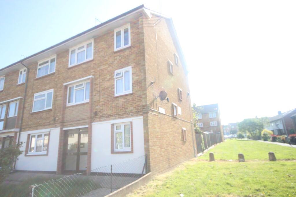 1 bed Apartment for rent in West Drayton. From Hilton King & Locke - Farnham Common