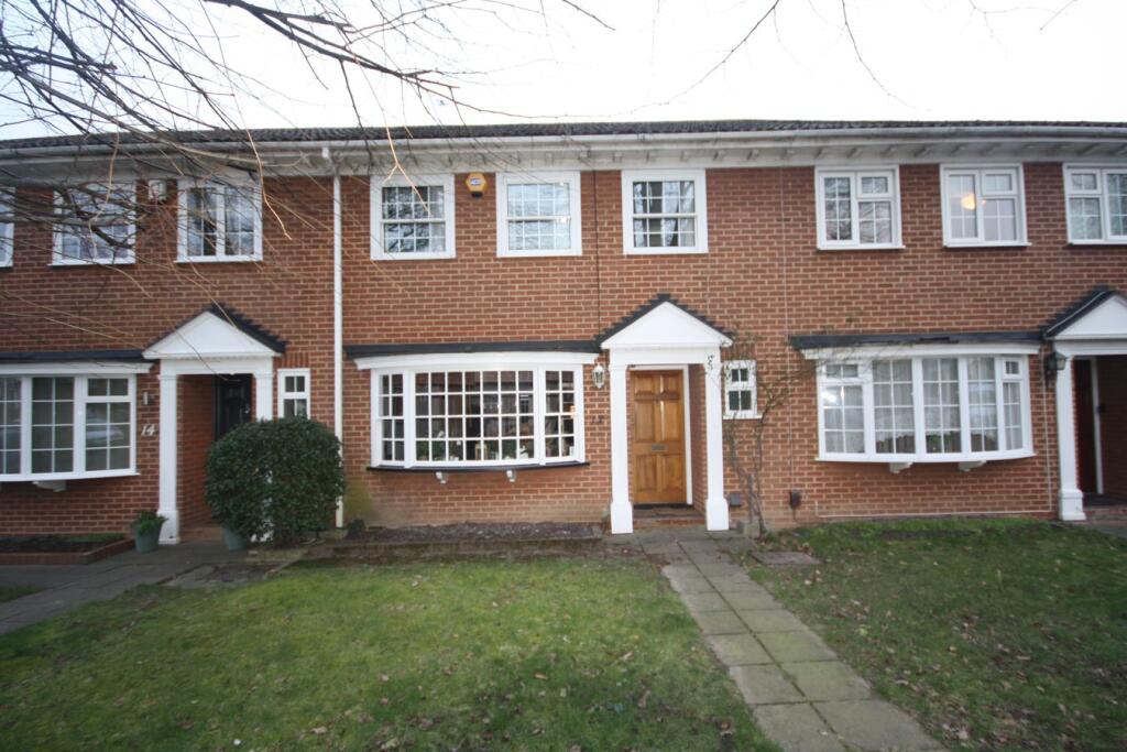 3 bed Mid Terraced House for rent in Myrke. From Hilton King & Locke - Farnham Common