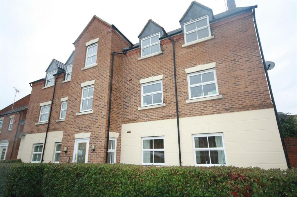 2 bed 1st Floor Flat for rent in Colnbrook. From Hilton King & Locke - Farnham Common