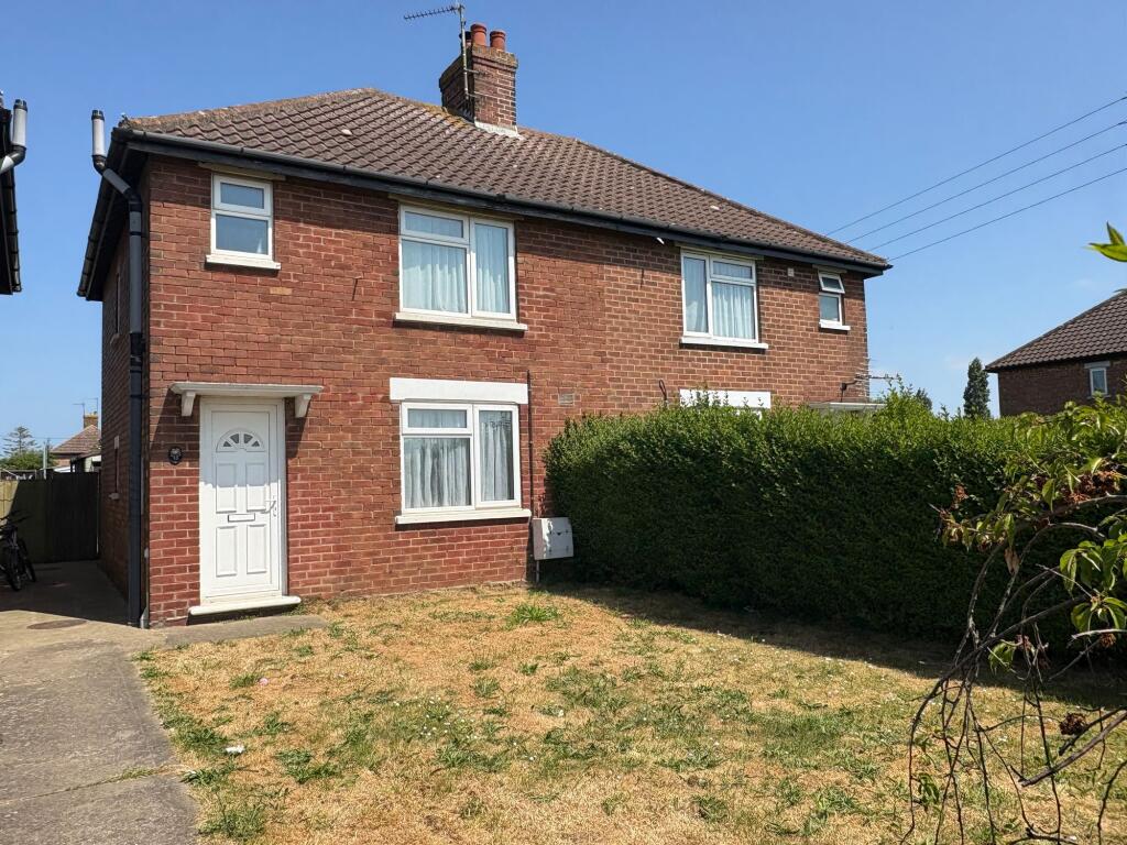 3 bed Semi Detached for rent in Gedney. From Hix and Son - Holbeach 3 bed Semi Detached for rent in Gedney. From Hix and Son - Holbeach