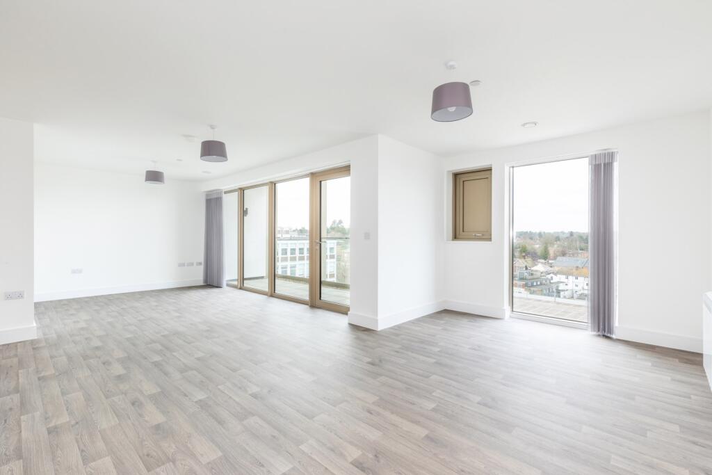 3 bed Apartment for rent in . From Holroyd Homes Ltd - Haywards Heath