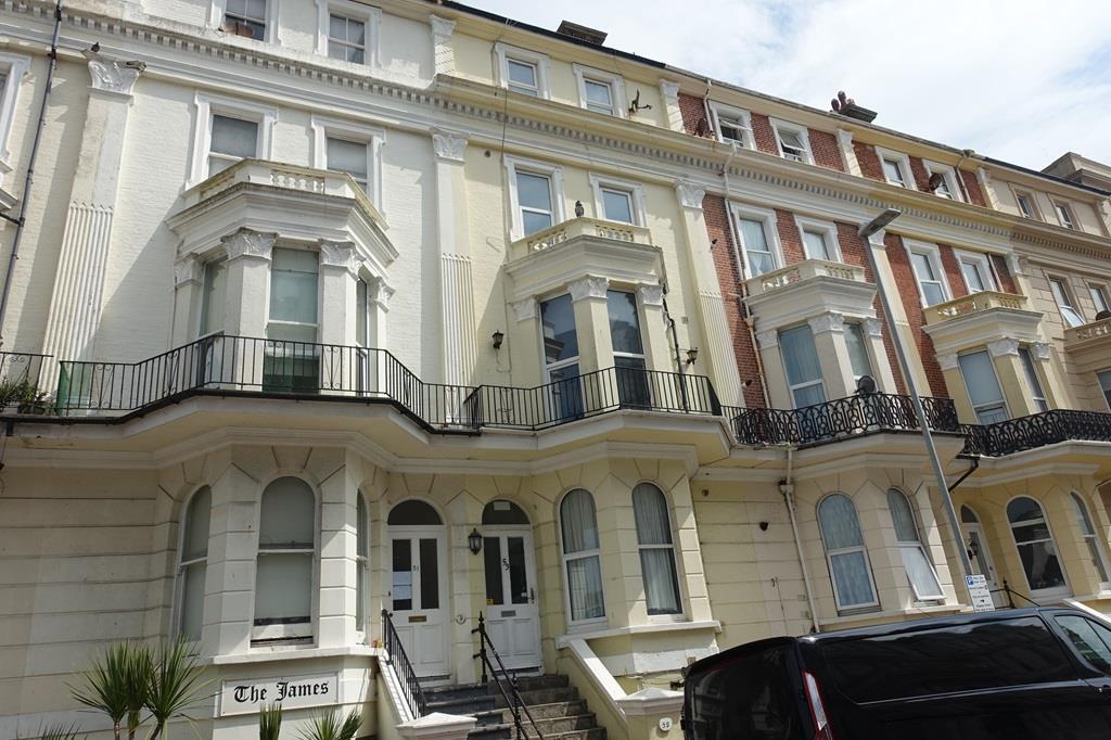1 bed 1st Floor Flat for rent in Eastbourne. From Home & Castle - Polegate