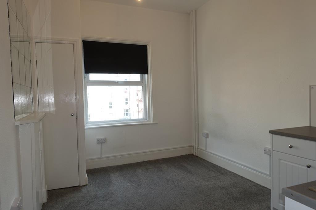 4 bed Studio for rent in Eastbourne. From Home & Castle - Polegate 4 bed Studio for rent in Eastbourne. From Home & Castle - Polegate