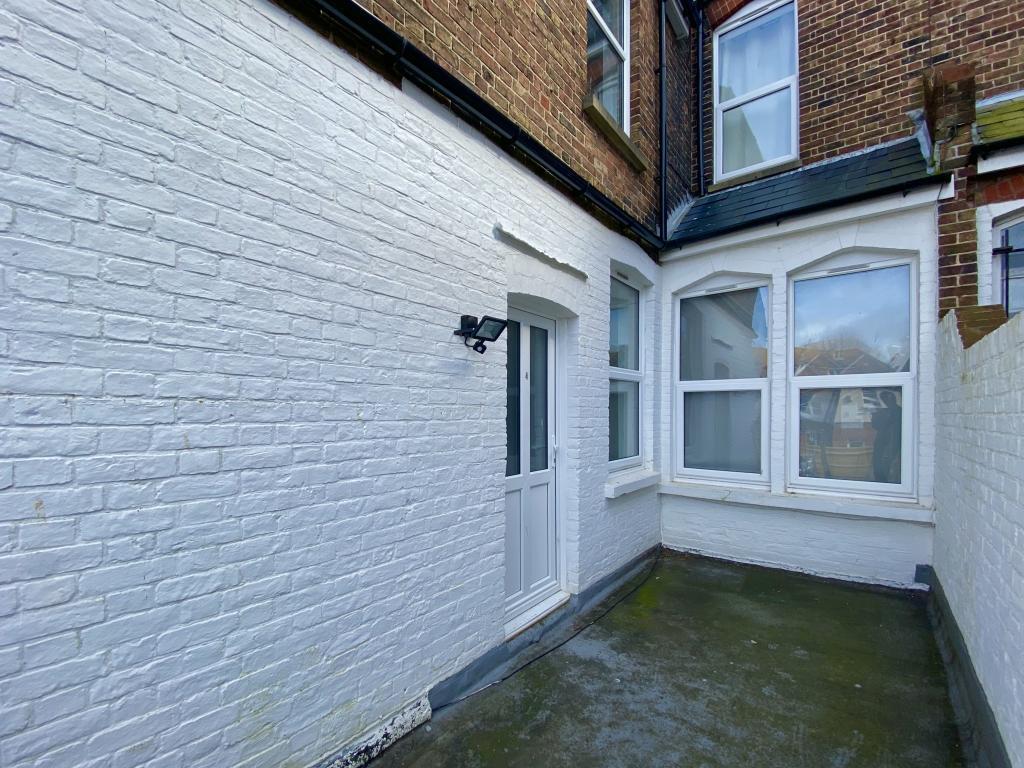 1 bed Apartment for rent in Eastbourne. From Home & Castle - Polegate 1 bed Apartment for rent in Eastbourne. From Home & Castle - Polegate