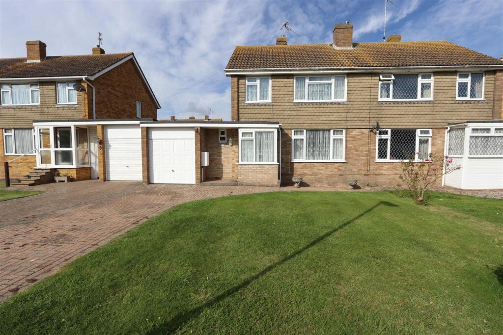 3 bed Detached for rent in Polegate. From Home & Castle - Polegate